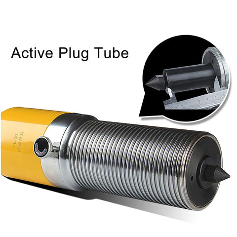 Heavy Duty Hydraulic Bearing Puller Kit With Reinforced Center Pin: Close-up of plug tube, showcasing steel threads and black tip design.