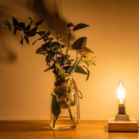 2W LED Candelabra Bulb That Gives Vintage Filament Vibe 25W Equivalent E12 Dimmable Clear Glass Warm White 2700K B11 Size