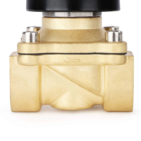 Front view of NPT Brass Electric Solenoid Valve 12V DC Normally Closed With Viton Seals 3/4 Inch for industrial use.