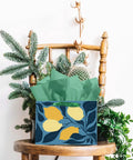 Clash Flowers Gift Bags With Tissue Paper Handles Pack Of 6 Medium Size Recyclable Cardboard Gift Bags For Parties And Gifts