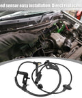 Mechanic holding Rear Right ABS Speed Sensor For Mitsubishi Outlander 2002 2012 And Lancer 2007 2010 OE 4670A158 4670A584