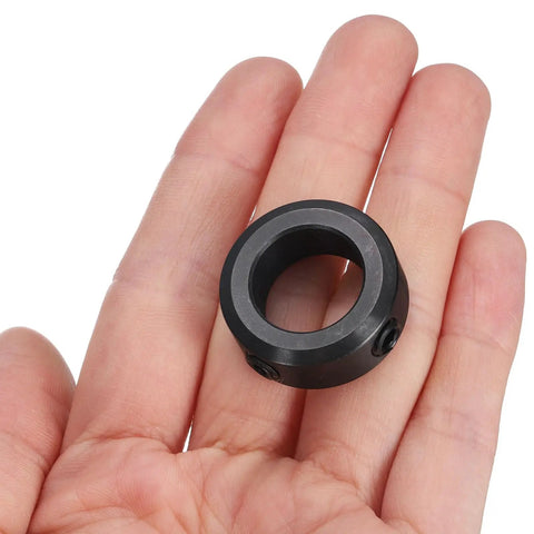 Set Screw Shaft Collars 16mm Bore 1045 Carbon Steel 26mm OD 10mm Wide Axle Collar Clamp For Linear Rod Guidance in hand view