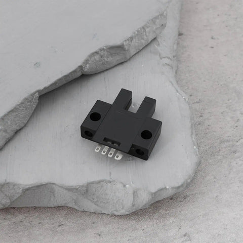 SX670P Slot Type Photoelectric Sensor 25.5 By 28.5 Mm for Automation on rocky surface