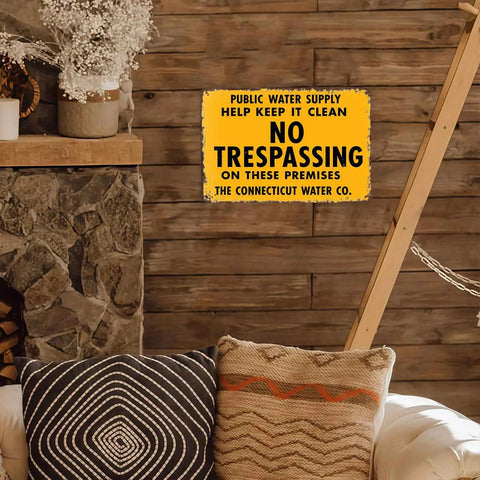 No Trespassing Public Water Supply Vintage Metal Wall Art Sign Weatherproof Aluminum For Outdoor Use Rust Resistant Patio Fence Porch Garden Decor For Outdoor Living Spaces, 8x12 in wall sign