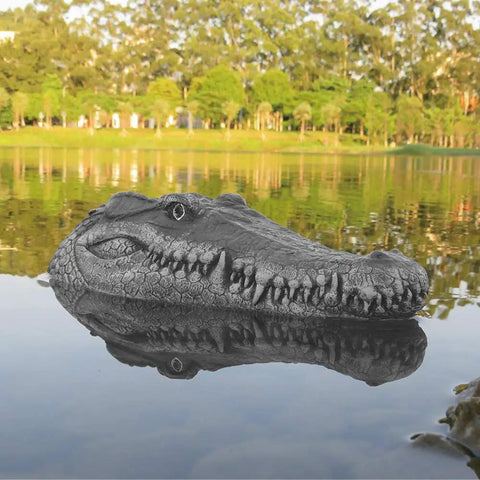 Flytec V005 RC Boat With 2.4G Radio Control Dope Electric Racing Boat For Poolside Fun Realistic Crocodile Head Design floating