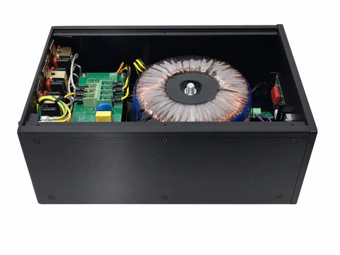 Balanced Isolation Power Conditioner And Noise Filter For Hifi Rig Setup 500 Watt Transformer showing internal components and toroidal transformer.