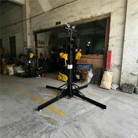 High Octane Heavy Duty Manual Winch Self Locking Vertical Mast Rises Four Meters And Crushes 200Kg Loads With Rock Solid Industrial Aluminum in a warehouse.