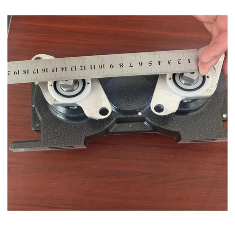 Beefed Up Heavy Duty Stainless Steel Gearbox Reducer For Ice Cream Machines Deceleration Gear Component Durable Industrial Gear Drive Power Transfer Part For Commercial Ice Cream Makers, measured with ruler