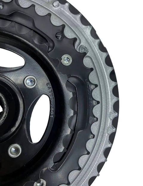 Close-up of MTB Crankset For Mountain Bikes 170mm Square Taper 9 16 Inch Chainring Set Front Sprocket in tough steel.