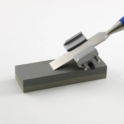 Two Sided 6 Inch Aluminum Oxide Sharpening Stone With Coarse 150 Grit And Fine 240 Grit For Knives And Tools Water Or Oil Lubricant Bench Stone Workhorse For Everyday Sharpening with chisel
