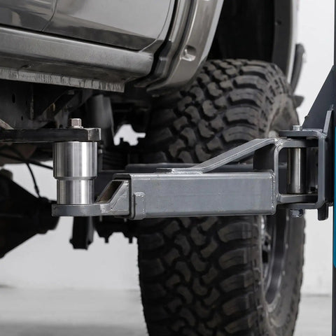 Two Pack Truck Lift Extension Adapters 1.38 Inch Diameter Jack Height Extension For Bottle Jacks Raising Leg Attachment close-up view