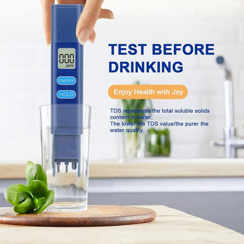 Digital TDS Water Meter For Drinking Water And Home Use 0 To 9990 Ppm Water Quality Tester with titanium probe in glass