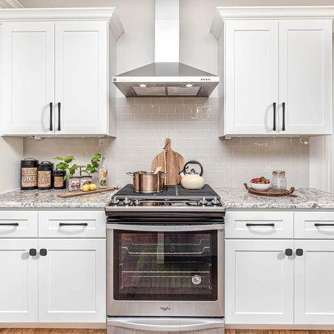 Modern kitchen with 10 Pack 4 Inch Matte Black Cabinet Pulls For Kitchen Cabinets Cupboards Durable Zinc Alloy Handles With Corrosion Resistant Finish
