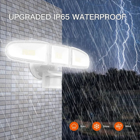 4600 Lumen 40W LED Security Flood Light With Motion Sensor Outdoor Fixture Waterproof IP65 5700K in heavy rain