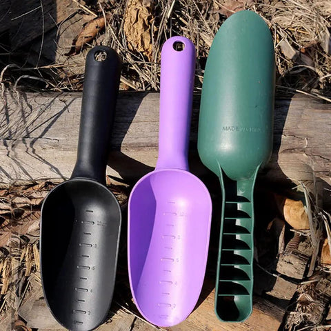 Three Pack Plastic Garden Shovels Set Hand Trowels For Planting Digging Transplanting And Grab And Go All Purpose Use In Soil Beach Sand And Pet Food Scoops Lightweight Durable Garden Tools