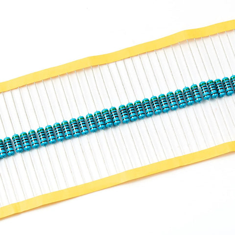 Blue metal-film axial resistors on tape; 50 pcs, 5.1kΩ, 1W, through-hole, RoHS.