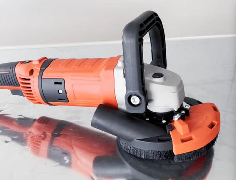 Universal 5 Inch Angle Grinder Slurp Guard Dust Shroud With Quick Clamp Fitting And Shop Vac Hose Adapter For 39 To 51mm Grinders, showing tool with removable edge piece for cleanup.