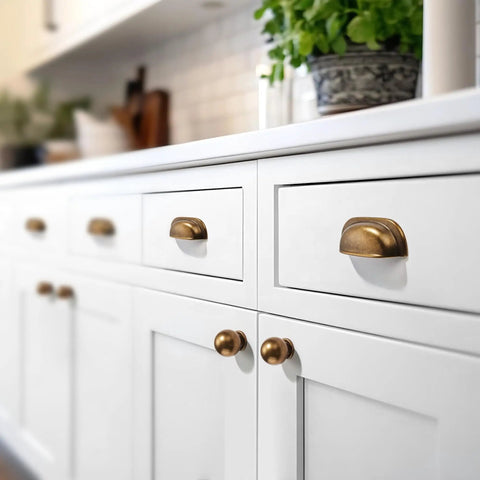Antique Brass Cup Cabinet Handles 10 Pack With 2.5 Inch Screw Spacing Zinc Alloy Drawer Pulls For Kitchen Cabinets And Bedroom Furniture