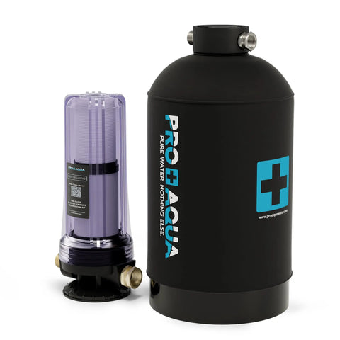 Portable 16,000 Grain Water Softener For RVs, Trailers, Boats And Mobile Washes with Regeneration Kit visible