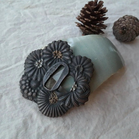 Handcrafted Alloy Katana Tsuba Guard With Floral Pattern For Katana Wakizashi Tanto Authentic Iaido Accessory Durable Samurai Shield