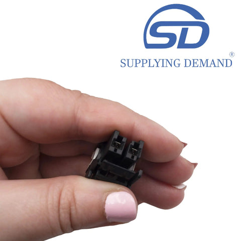 Hand holding Front Load Washer Drain Pump Assembly Replacement For WH23X24178 WH23X28418 WH23X27574 B40-3A01 120V 60Hz 1.25A