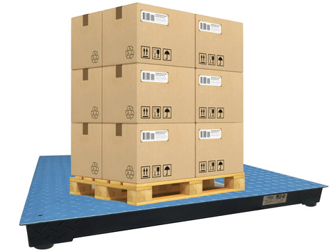 Rock Solid Boss Rig Heavy Duty Digital Floor Scale 24X24 Pallet Weighing Station 5000 Lbs Capacity with boxes on steel deck.