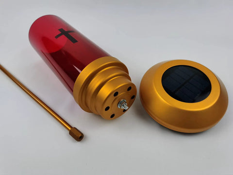 Solar Powered Cemetery Light In Red Aluminum With LED Memorial Lantern Spiked Outdoor Grave Lamp With Cross Design For Monuments