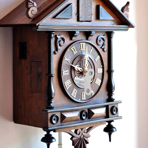 Wooden vintage clock with Universal Clock Winding Keys Kit For Old School Mechanical Clocks And Alarm Clocks In Stainless Steel Two Pack.
