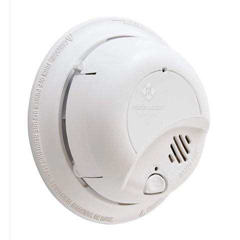 Side view of white Plug-In Carbon Monoxide Alarm With Battery Backup And Smoke Detector - Hardwired Safety Sensor For Home Protection