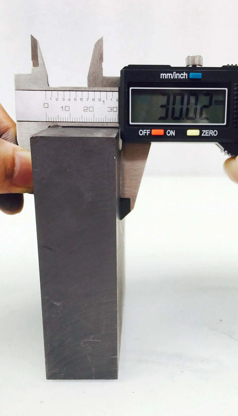 Measuring High Purity 99.9 Percent Graphite Ingot Block For EDM Milling Surface 100 Mm X 100 Mm X 30 Mm With Tolerance 0.05 Mm Planar