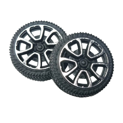 Black and silver wheels from Dope Plastic Wheel Set With 2mm Shaft Axles For DIY RC Cars Boats And Helicopters, close-up view.