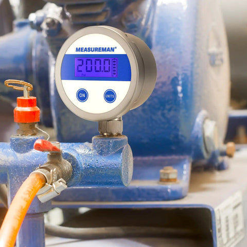 Budget Friendly Digital Pressure Gauge With 2.5 Inch Blue Backlit LCD 0 To 200 PSI All Stainless Steel Case One Quarter Inch NPT Connection One Percent Accuracy For Precise Readouts In Harsh Environments displaying 200 PSI.