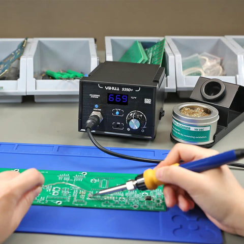 Digital Soldering Station With Temperature Control And Celsius Fahrenheit Display 75 Watt Equivalent ESD Safe in use