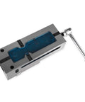 Rugged 4 Inch Nodular Cast Iron Bench Vise With Knockout Super Lock Grip And Raw 19KN Holding Power For Hella Smooth Milling Action, top view.
