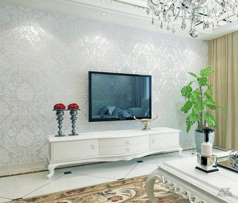 Vintage Cream White Victorian Damask Wallpaper Roll Featuring Rich Embossed Non Woven Texture For Bedroom Living Room Decor.