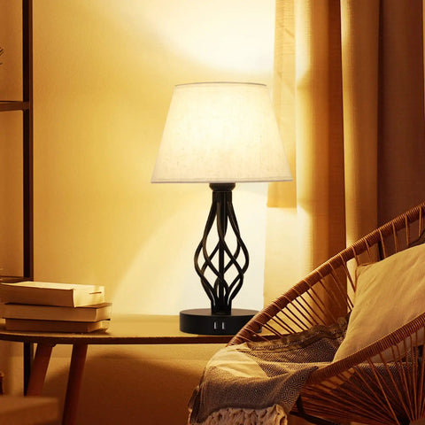 Set Of 2 Bedside Table Lamps With Dual USB Ports, Modern Nightstand Lamps With Spiral Cage Design, warm light in bedroom.