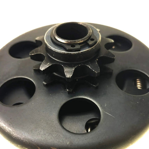 Go Kart Clutch Centrifugal Workhorse With Five Eighth Inch Bore And Ten Tooth Sprocket For 40 41 420 Chain close-up view