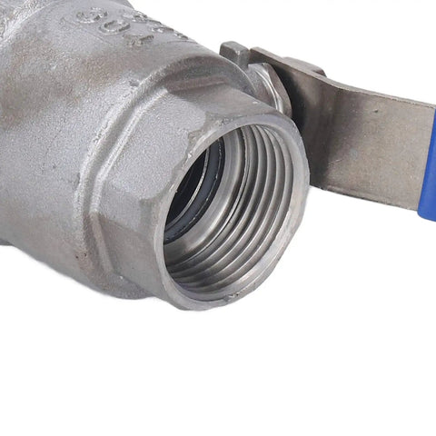 Heavy Duty Three Quarter Inch Npt Stainless Steel Ball Valve For Water Oil Gas Lines Featuring Rock Solid Shutoff And Zero Drip Leak Protection Engineered For Slick Flow And Tough Grind Use close-up of threaded port and handle.