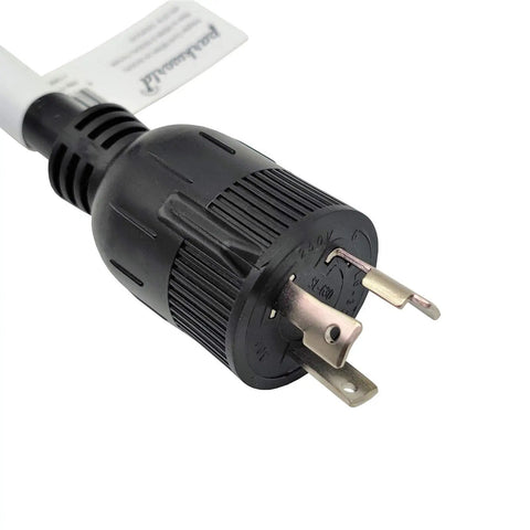 Heavy Duty Welding Adapter Cord L6-30 Plug To 6-50 Receptacle Locking 3-Prong 30A To 50A Welder Power Cord close-up