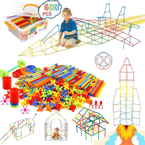 Straw Constructor Building Kit With 600 Pieces, STEM Plastic Tubes and Interlocking Blocks, child playing with toy rocket model
