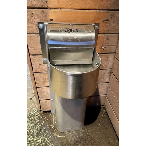 Heated Automatic Stall Waterer For Horses Forged In 304 Stainless Steel Wall Mounted water bowl installed in barn.