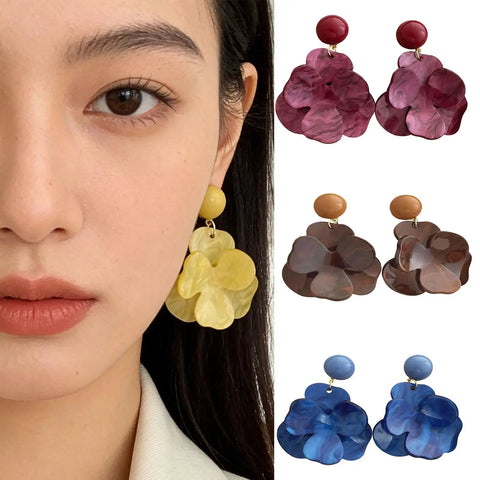 Get Your Hands On These Dope Resin Alloy Pendant Earrings Featuring Sick Featherlight Comfort Made Specifically To Soothe Sensitive Ears Without Irritation While Keeping Colors Fresh And Bold Is The Ultimate Go To Statement Piece For Festivals Partying