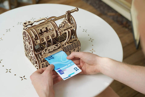 Old School 3D Wooden Puzzle Cash Register Box DIY Money Box Kit For Adults, Vintage Mechanical Model, self-assembly wooden cash box on table