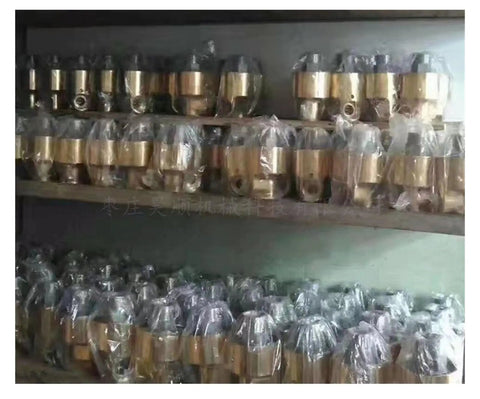 Brass Rotating Joint Swivel Union 1 Inch HD25 DN25 360 Degree Rotary Joint For Water Oil And Air Piping Right Thread Universal Connector Heavy Duty Construction Machinery Hydraulic Equipment stacked in plastic wrap on shelf