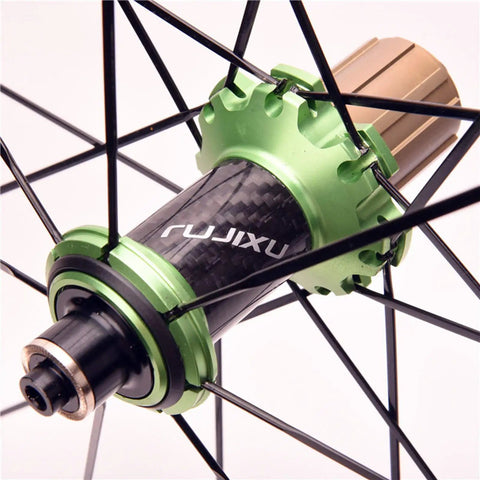 Close-up of carbon fiber tube hub on 700C Road Bike Wheelset Ultralight 40mm Aluminum Rim Reflective Finish Quick Release