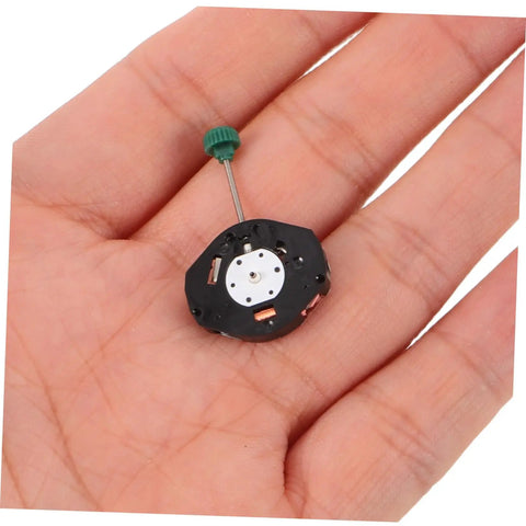 Hand holding part of 6pcs SL68 Quartz Watch Movement Replacement Kit For DIY Repair And Precise Timekeeping Portable Mechanism