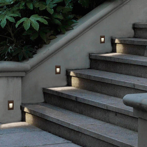 Outdoor steps with 3CCT LED Step Lights For Indoor Outdoor Use 120V 277V Dimmable Vertical Stair Lights 150LM 2.5W Zinc Alloy White IP65