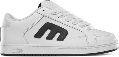 Side view of Kingpin 2K Skate Shoes with padded low top cupsole, durable reinforced stitching, white black colorway, size 8.5