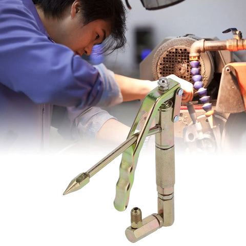 Pneumatic Grease Gun With 360 Degree Rotation And High Pressure Lubrication Capability for maintenance and repair work