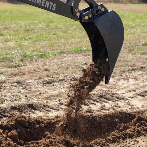 24 Inch Front And Backhoe Bucket With Hydraulic Tilt, beefy carbon steel teeth excavator attachment digging soil